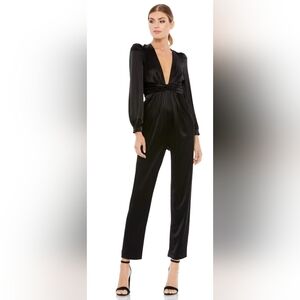 Ieena Mac Duggal Black Front Twist Puff Sleeve Deep V Jumpsuit 2647 Woman's Sz 8